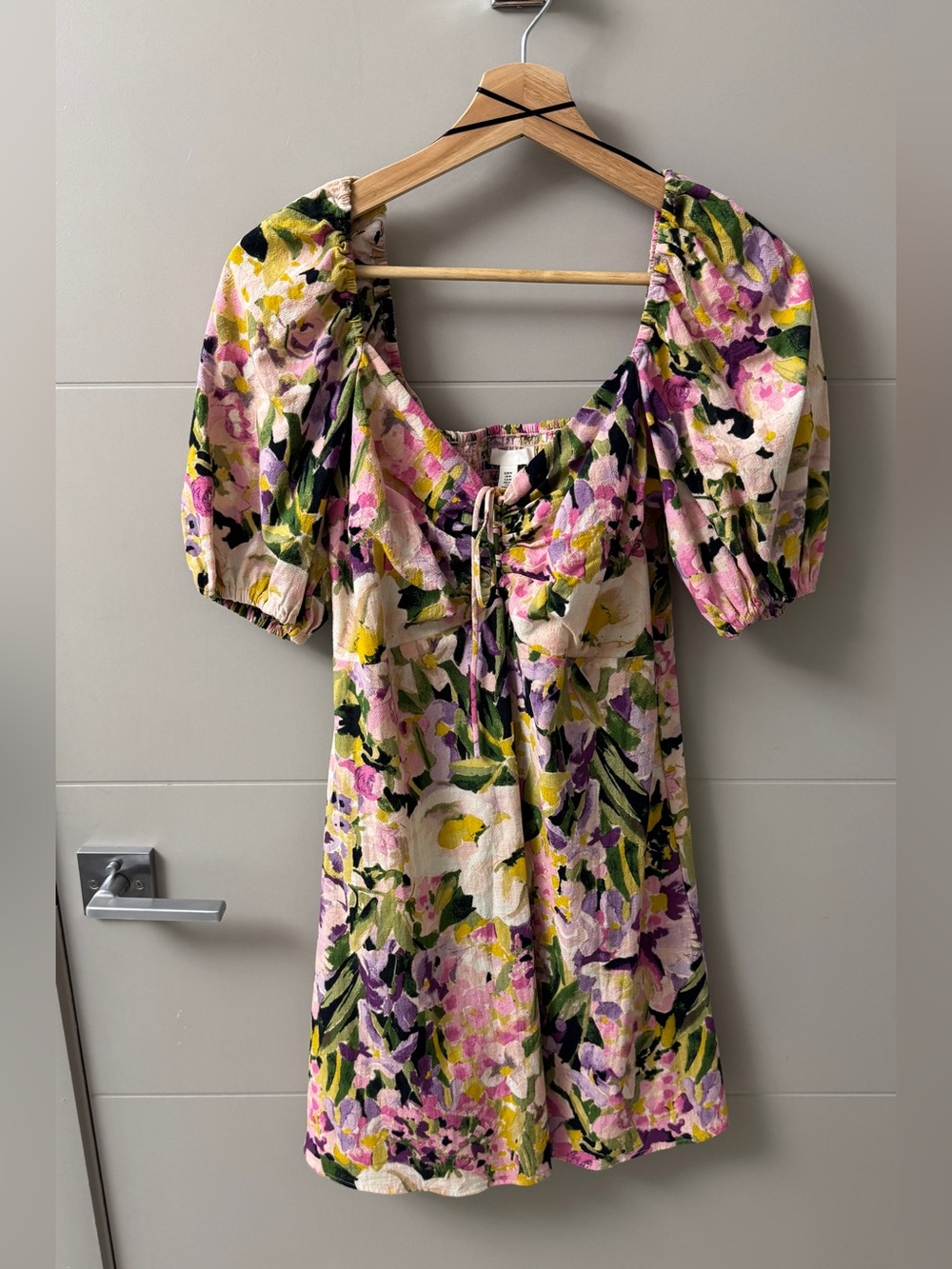 H&M Women’s Medium Floral Puff Sleeve Cotton Dress
